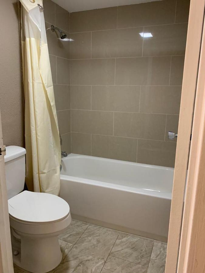 La Casa Inn New Port Richey Gulf Beach Us-19 Екстер'єр фото