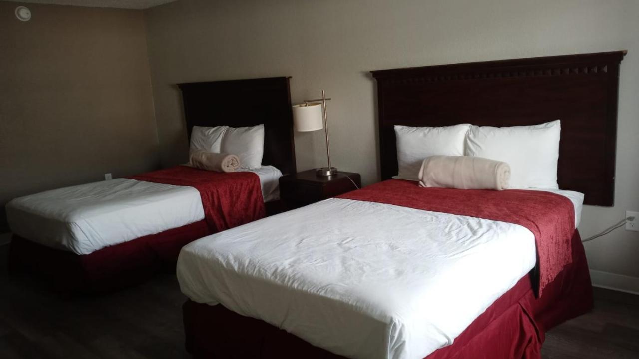 La Casa Inn New Port Richey Gulf Beach Us-19 Екстер'єр фото